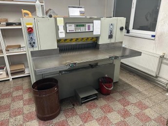 Cutting - guilotines